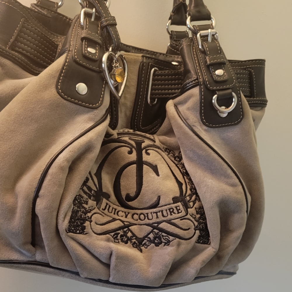 Juicy purse